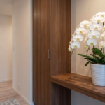 長男新築祝いで喜ばれるマナーと相場！最高のギフト胡蝶蘭の選び方