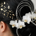 卒業式は胡蝶蘭のヘアアクセサリーで！気品溢れる髪飾りの選び方と最新スタイル
