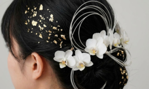 卒業式は胡蝶蘭のヘアアクセサリーで！気品溢れる髪飾りの選び方と最新スタイル